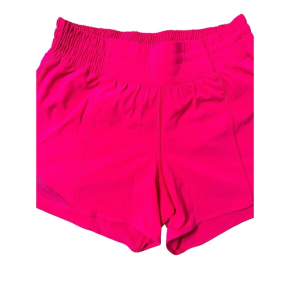 Lululemon Hotty Hot Mid-Rise Lined Shorts Sonic Pink Size 4 - Picture 3 of 9
